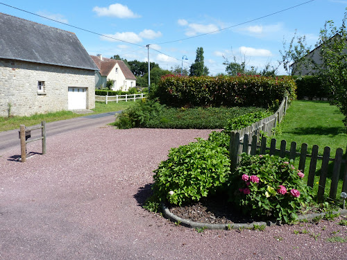 Location gîte cottage proche sainte mère église à Montsenelle