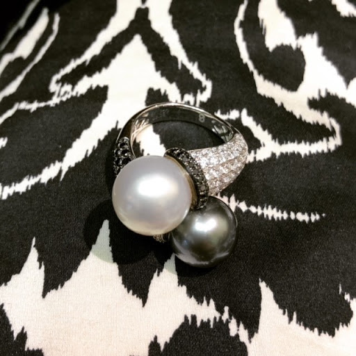 Jeweler «J. Albert Johnson Jewelers», reviews and photos, 1957 Black Rock Turnpike, Fairfield, CT 06825, USA