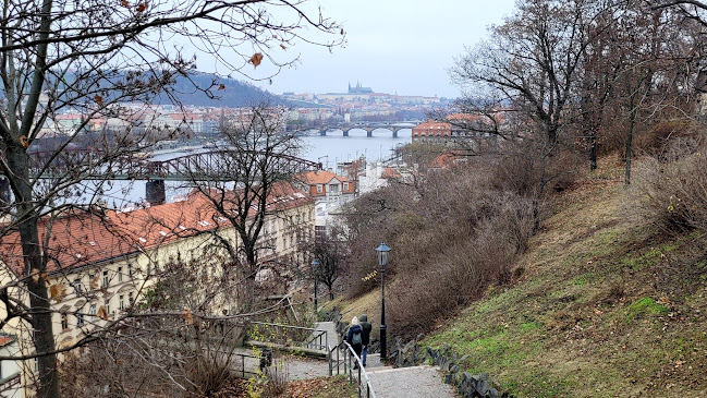 Vyšehrad telefonní číslo