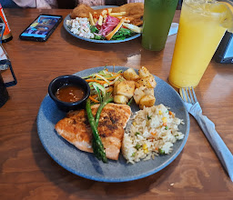 Mariscos Playa Linda photo