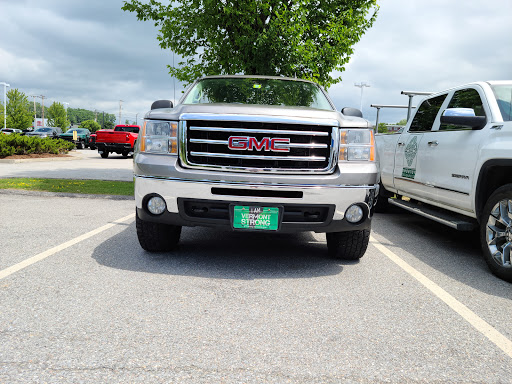 Auto Body Shop «Direct Auto Body», reviews and photos, 1675 Shelburne Rd, South Burlington, VT 05403, USA