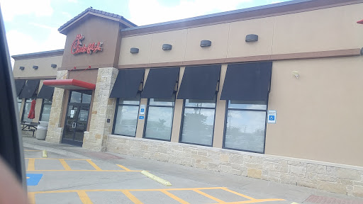 Fast Food Restaurant «Chick-fil-A», reviews and photos, 900 E US Hwy 80, Forney, TX 75126, USA