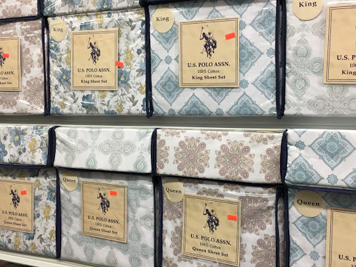 Discount Store «Ideal Magic Discount Store», reviews and photos, 9418 Avenue L, Brooklyn, NY 11236, USA