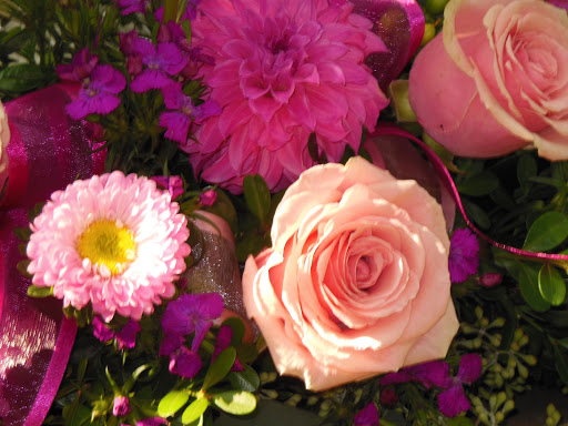 Florist «Woodbridge Florist», reviews and photos, 18964 N Lower Sacramento Rd, Woodbridge, CA 95258, USA