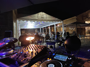 Photo n°40 de La Guinguette du Moulin de Porchères à Porchères ()