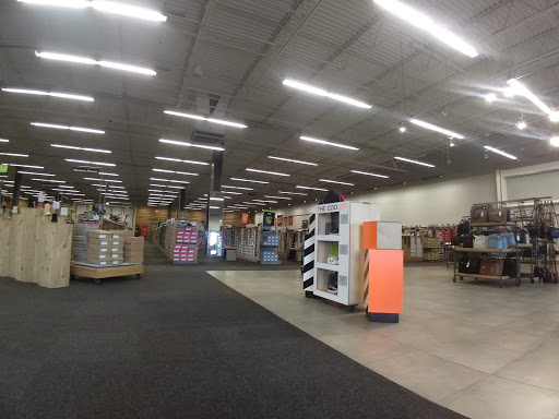 Shoe Store «DSW Designer Shoe Warehouse», reviews and photos, 10100 W McDowell Rd, Avondale, AZ 85392, USA