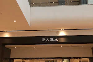 Zara image