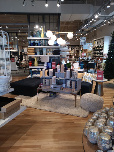 Furniture Store «west elm», reviews and photos, 11701 Lake Victoria Gardens Ave #4104, Palm Beach Gardens, FL 33410, USA
