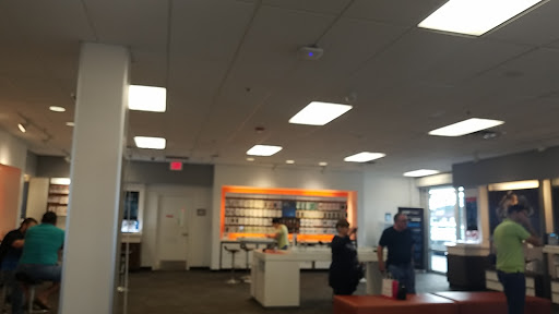 Cell Phone Store «AT&T», reviews and photos, 13550 SW 120th St #424, Miami, FL 33186, USA