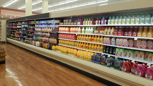 Grocery Store «Fresco y Más», reviews and photos, 3701 NW 7th St, Miami, FL 33126, USA