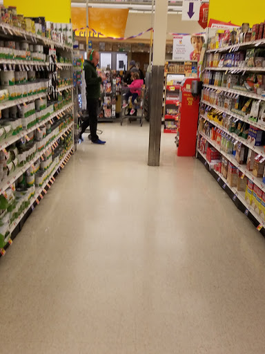 Grocery Store «Stop & Shop», reviews and photos, 44 Fenn Rd, Newington, CT 06111, USA