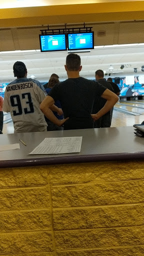 Bowling Alley «Centennial Lanes», reviews and photos, 110 E 9th Ave, Longmont, CO 80504, USA