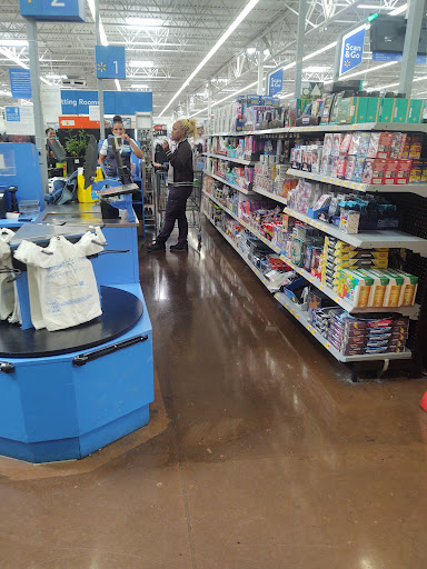 Discount Store «Walmart», reviews and photos, 6210 Annapolis Rd, Landover Hills, MD 20784, USA