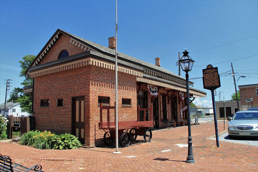 History Museum «Mechanicsburg Museum Association», reviews and photos, 2 W Strawberry Alley, Mechanicsburg, PA 17055, USA