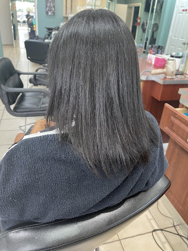 Beauty Salon «Jinnette Dominican Hair Salon», reviews and photos, 7400 NW 21st St, Sunrise, FL 33313, USA