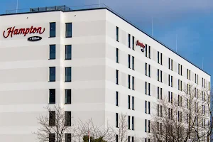 Hampton by Hilton Munich City North image