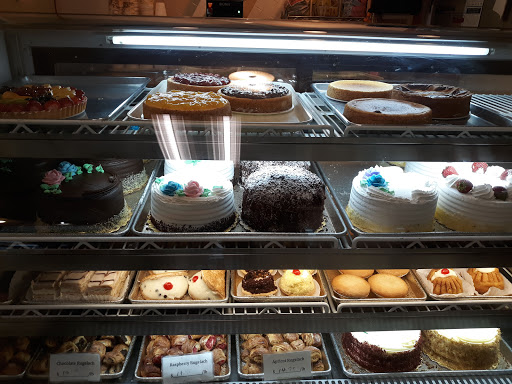 Pastry Shop «Lyndhurst Pastry Shop», reviews and photos, 256 Ridge Rd, Lyndhurst, NJ 07071, USA