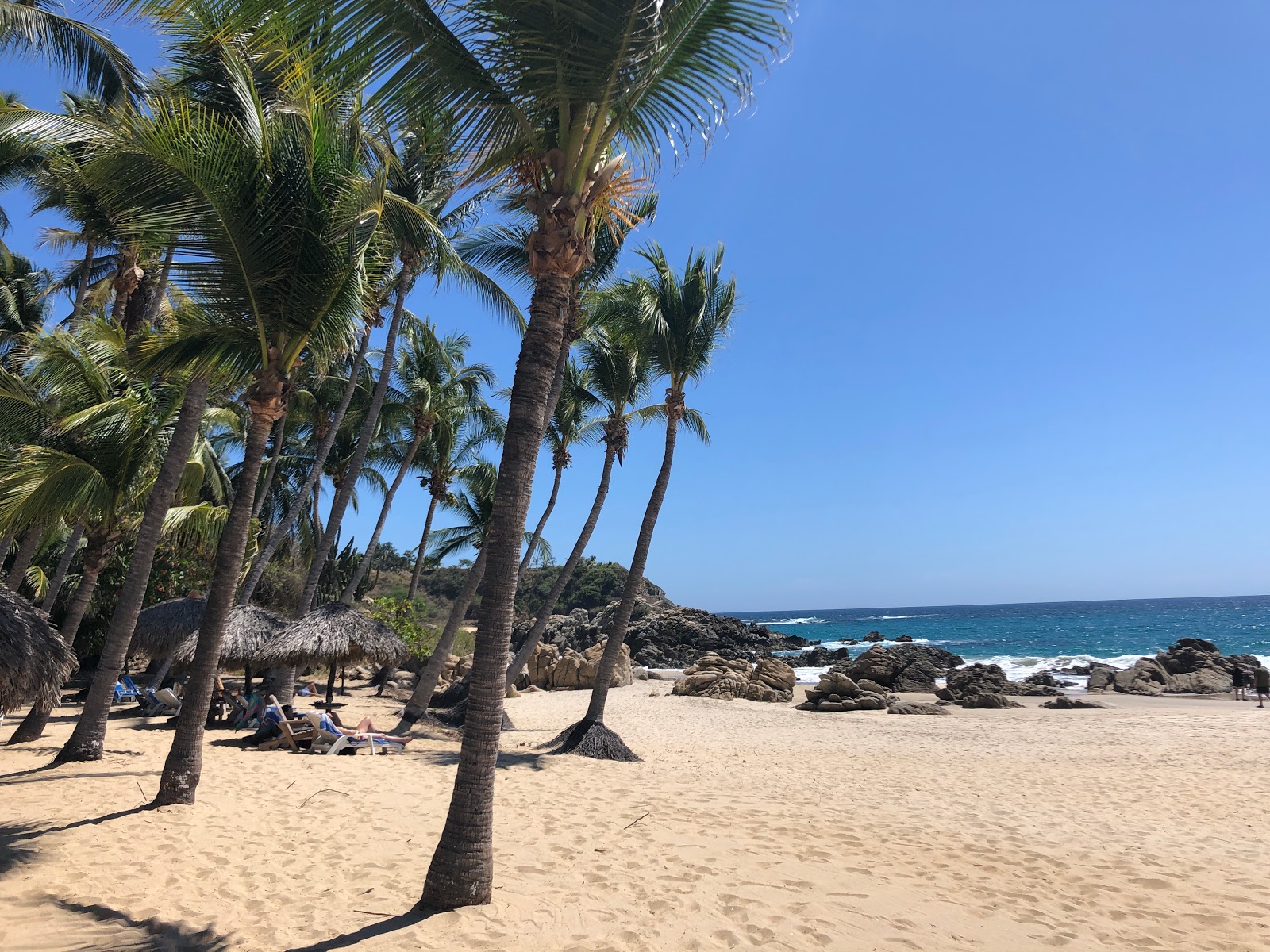 Playa Bacocho的照片 带有小米色卵石表面