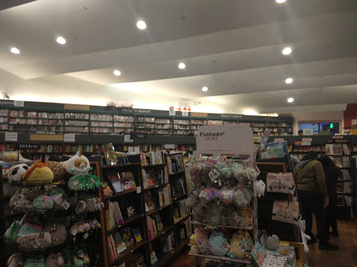 Asian Grocery Store «Uwajimaya», reviews and photos, 600 5th Ave S, Seattle, WA 98104, USA