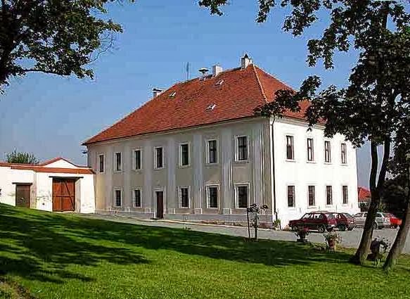 Recenze na Koinonia Jan Křtitel v Plzeň - Kostel