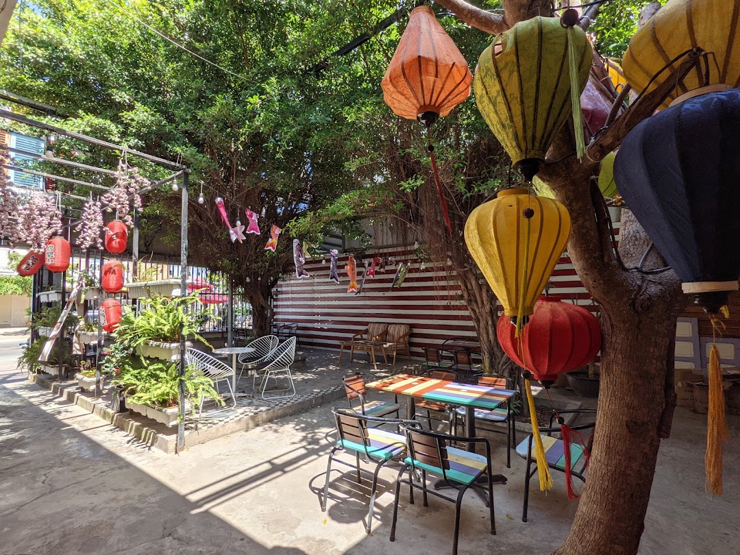 LEO Coffee House