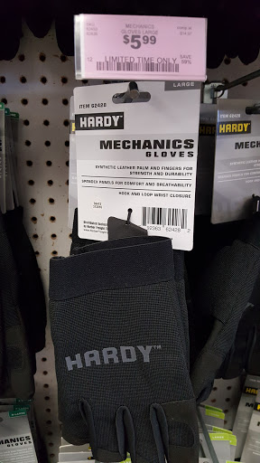 Hardware Store «Harbor Freight Tools», reviews and photos, 2487 S Seneca St, Wichita, KS 67217, USA