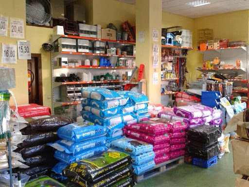 Comercial Gan Canin-La Dehesa de Lema en Aranjuez, Madrid