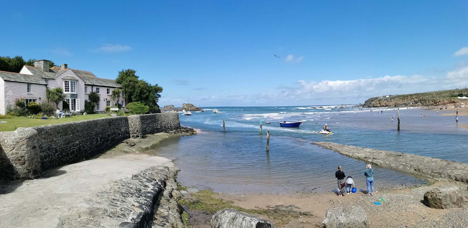 Foto de Summerleaze beach e o assentamento