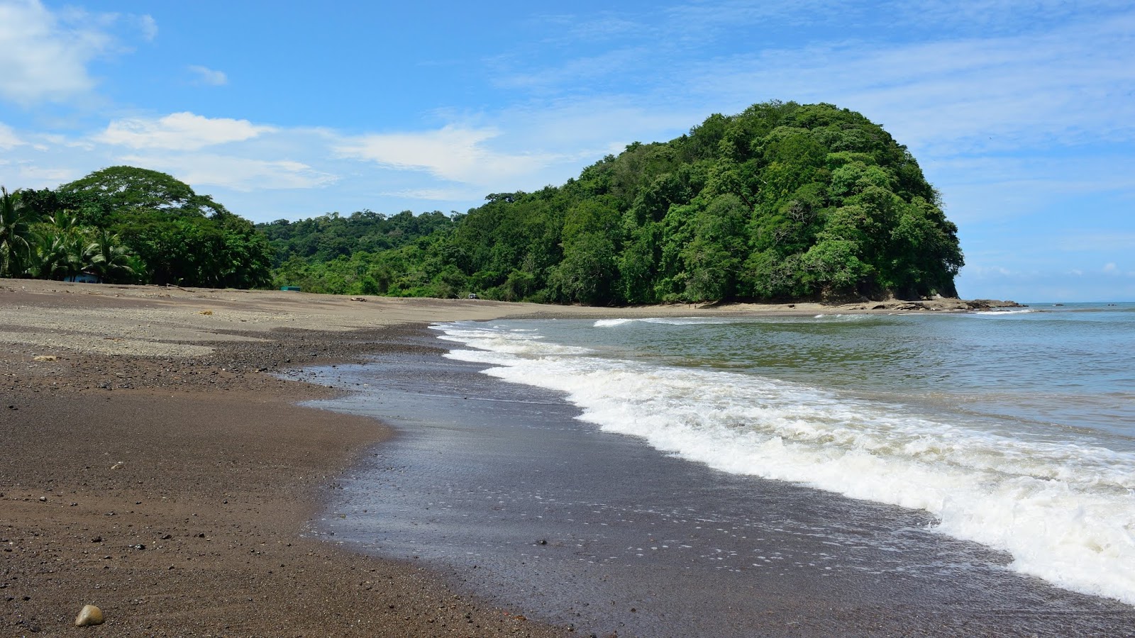 Photo de Playa Agujas avec plage spacieuse