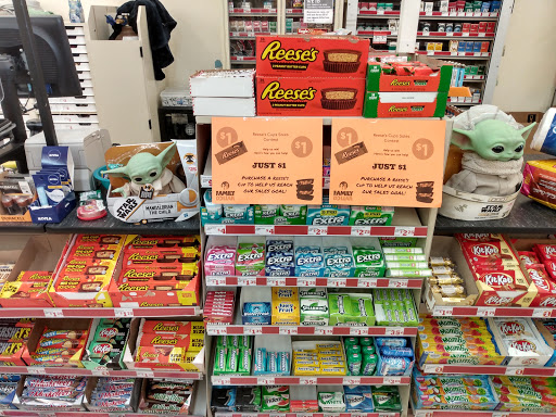 Dollar Store «FAMILY DOLLAR», reviews and photos, 29048 N Campbell Rd, Madison Heights, MI 48071, USA