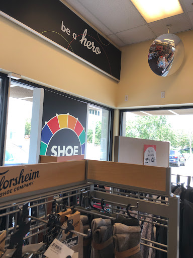 Shoe Store «Shoe Carnival», reviews and photos, 7085 Bakers Bridge Ave, Franklin, TN 37067, USA