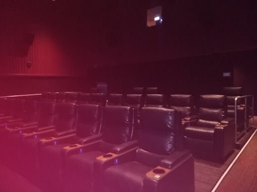 Movie Theater «Regal Cinemas Pastime Pavilion 8», reviews and photos, 929 N Lake Dr, Lexington, SC 29072, USA