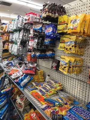 Dollar Store «Dollar Tree», reviews and photos, 2654 Belvidere Rd, Waukegan, IL 60085, USA