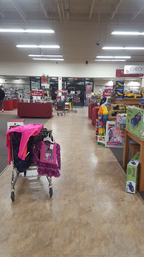 Clothing Store «Burlington Coat Factory», reviews and photos, 250 S Randall Rd, Elgin, IL 60123, USA