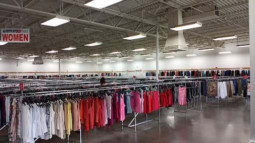 Thrift Store «The Salvation Army Family Store & Donation Center», reviews and photos, 4620 SE 14th St, Des Moines, IA 50315, USA