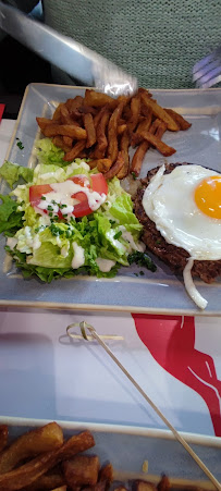 Frite du Restaurant de hamburgers Le Shelby Bis à Saint-Gervais-la-Forêt - n°10