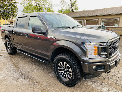 Used Truck Dealer «Truck City Inc», reviews and photos, 145 NE Broadway Ave # 2, Des Moines, IA 50313, USA