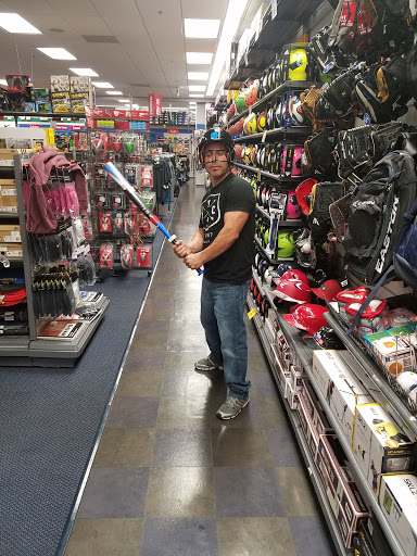 Sporting Goods Store «Big 5 Sporting Goods», reviews and photos, 2689 Clayton Rd, Concord, CA 94519, USA
