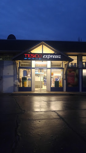 Tesco Expressz Dunaújváros - Dunaújváros