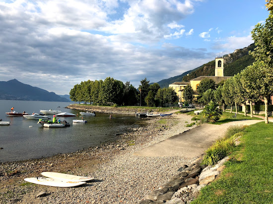 Lido di Dongo Beach