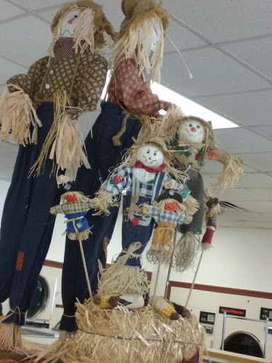 Laundromat «Gloucester U-Do-It Laundry», reviews and photos, 6784 Main St, Gloucester Courthouse, VA 23061, USA