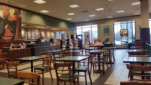 Book Store «Barnes & Noble Booksellers», reviews and photos, 1739 Olentangy River Rd, Columbus, OH 43212, USA