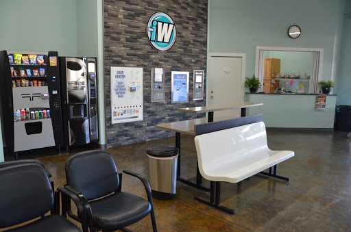 Laundromat «iWash», reviews and photos, 1550 Lowes Dr, Murray, KY 42071, USA