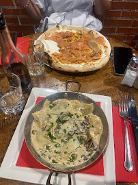 Pizza du Restaurant italien Mama Kitchen Caffè à Massy - n°15