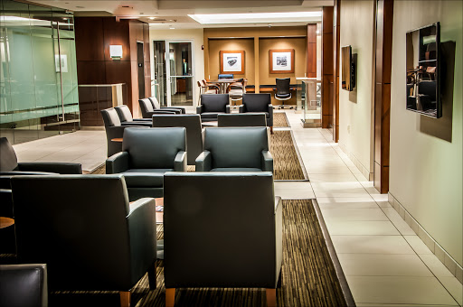 Car Dealer «Land Rover Buckhead», reviews and photos, 3040 Piedmont Rd NE, Atlanta, GA 30305, USA