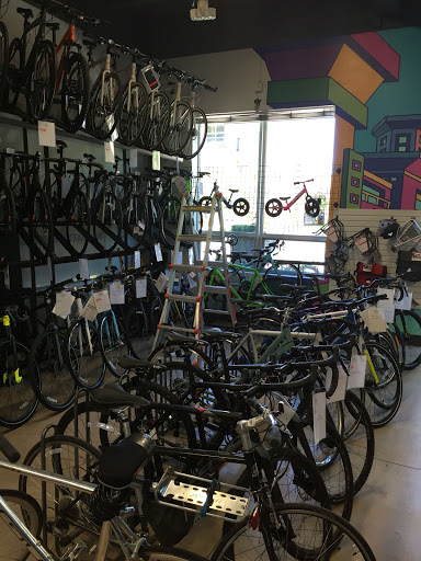 Bicycle Store «OSCyclery», reviews and photos, 1114 NE Orenco Station Pkwy, Hillsboro, OR 97124, USA