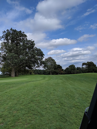 Golf Course «Indian Trails Golf Course», reviews and photos, 2776 Kalamazoo Avenue Southeast, Grand Rapids, MI 49507, USA