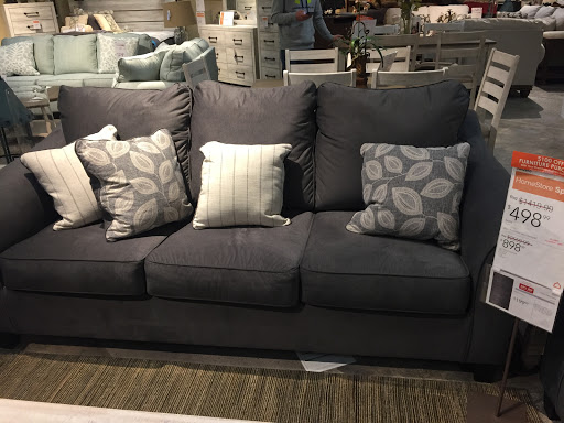 Furniture Store «Ashley HomeStore», reviews and photos, 1899 Southpark Blvd, Colonial Heights, VA 23834, USA