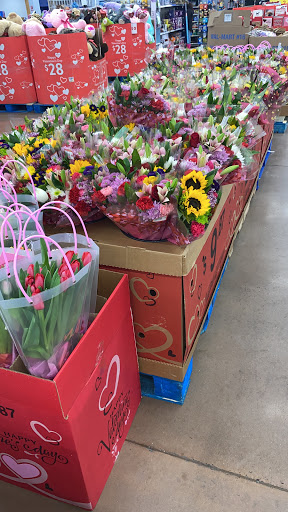 Department Store «Walmart Supercenter», reviews and photos, 11 Jungle Rd, Leominster, MA 01453, USA