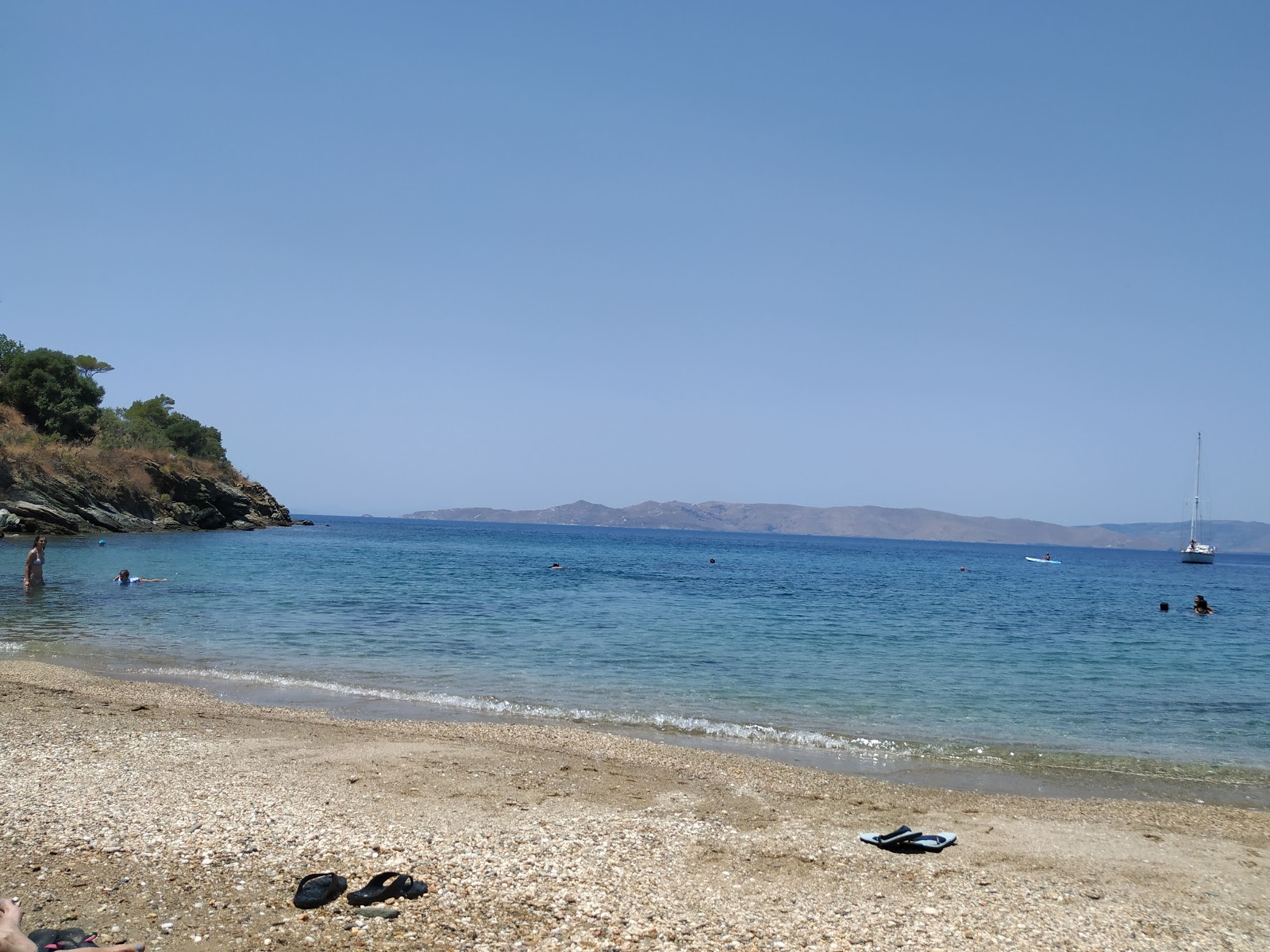 Foto van Bouros beach met hoog niveau van netheid